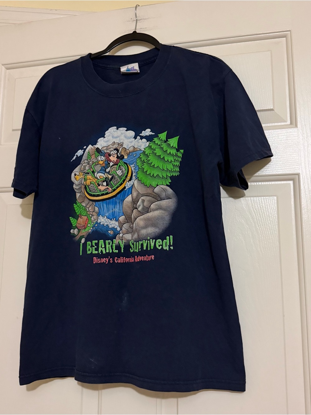 Vintage Disneyland California Adventure Grizzly River Rapids Navy Blue Tee Sz L